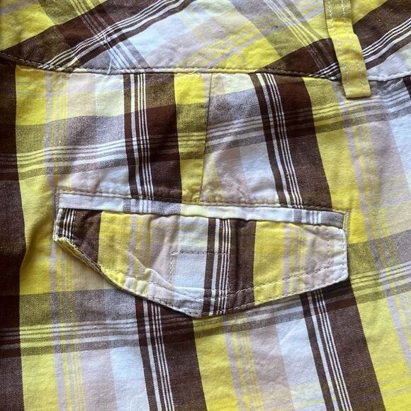 Casual shorts  - Picture 4 of 6